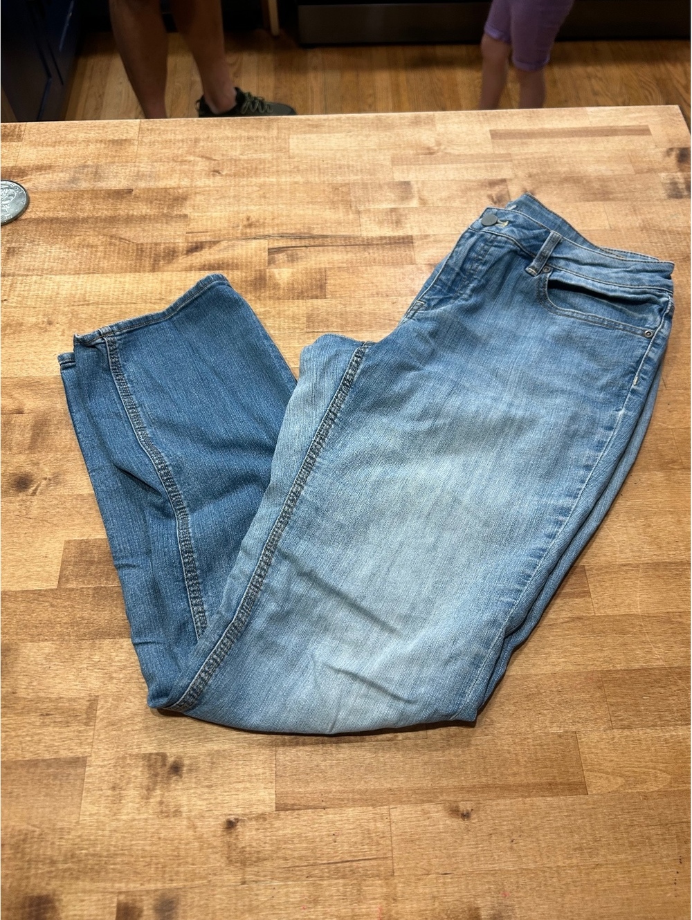 Gap Skinny Jeans in Light Blue Wash, Size 8